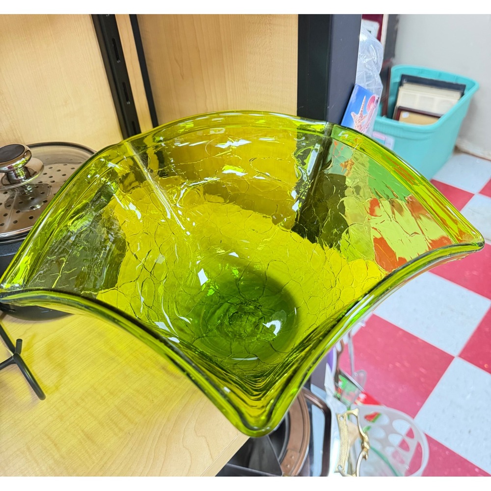 Vintage Handkerchief Crackle Glass Bowl Chartreuse Green Mid Century Modern Art